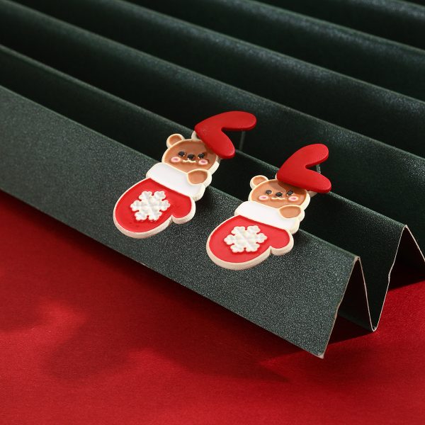 Stylish Commuter Christmas Earrings