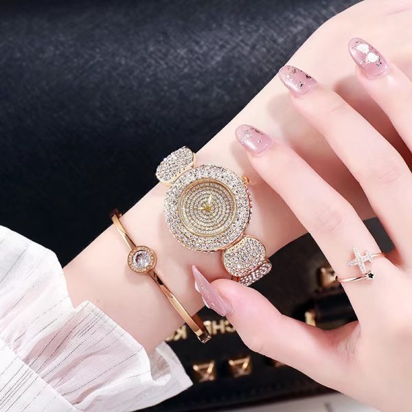 Winter New Full Body Rhinestone Luxury Gold Watch